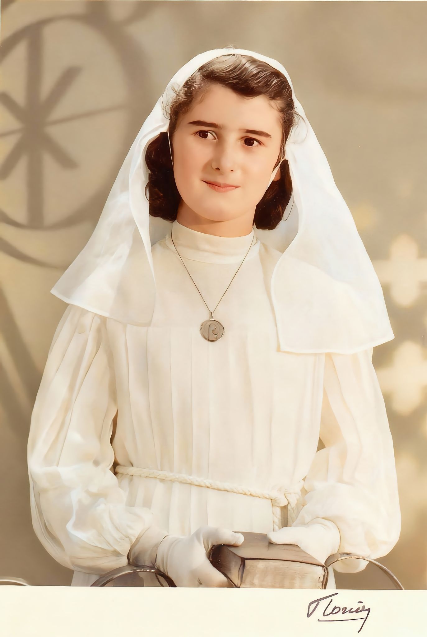 Communion nanette Restored